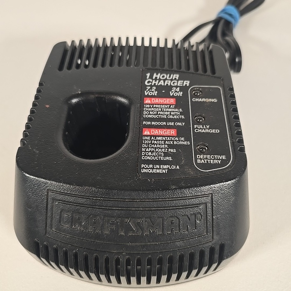 Craftsman 1425301 7.2‑24V 1‑Hour Fast Battery Charger